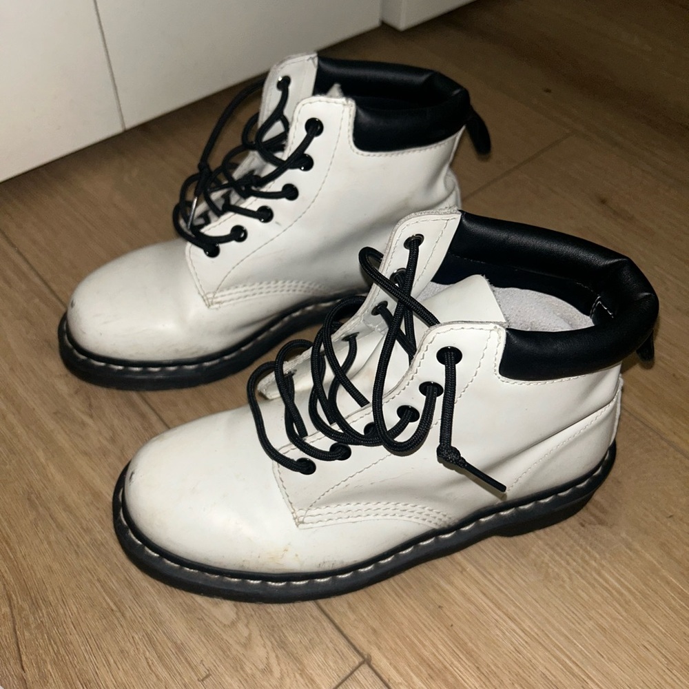 Dr. Marten boots